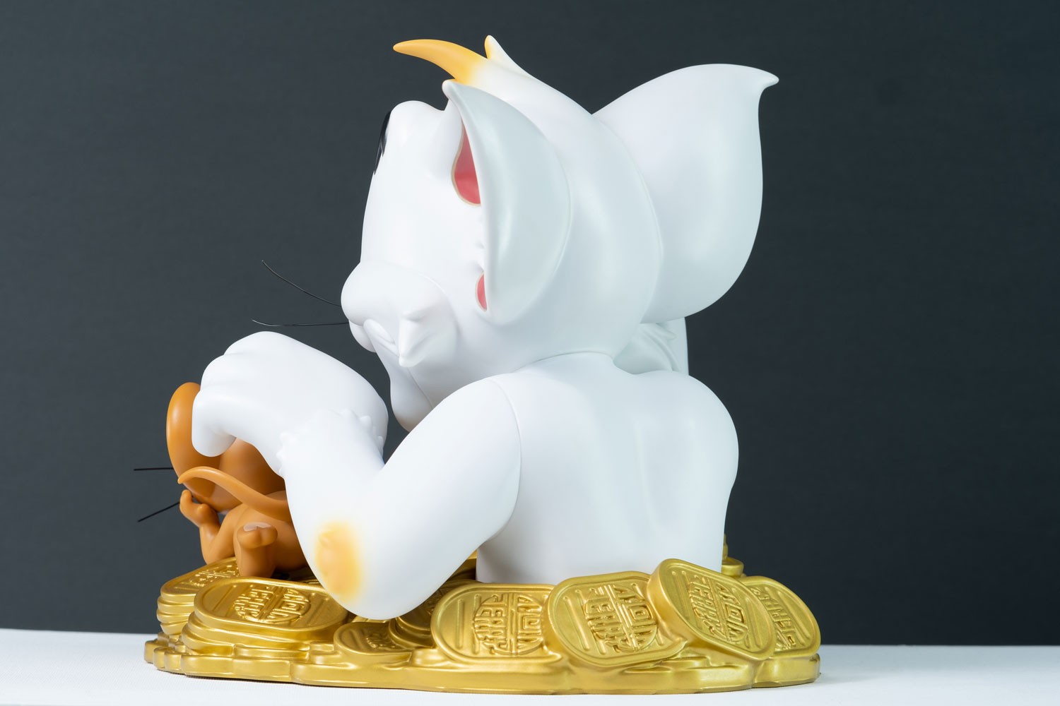 Tom & Jerry Maneki-Neko (Traditional Version)- Prototype Shown