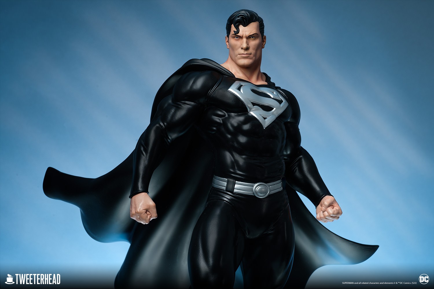 Superman (Black Suit)