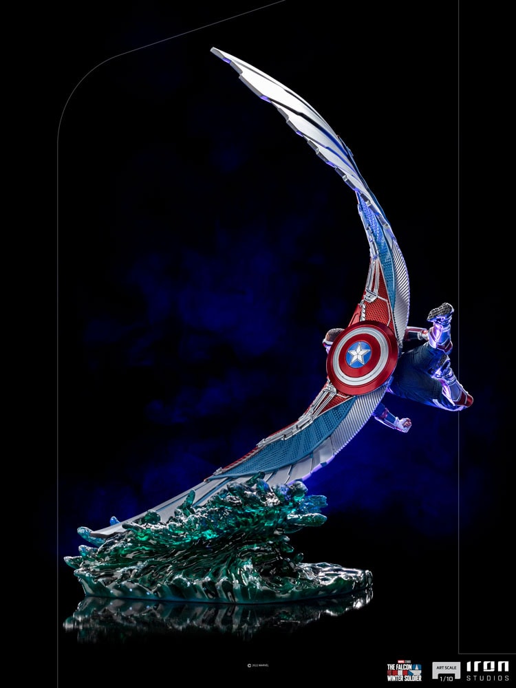 Captain America Sam Wilson Deluxe (Prototype Shown) View 5