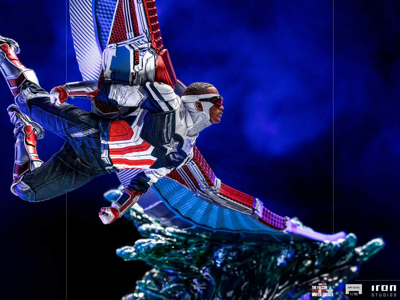 Captain America Sam Wilson Deluxe (Prototype Shown) View 8