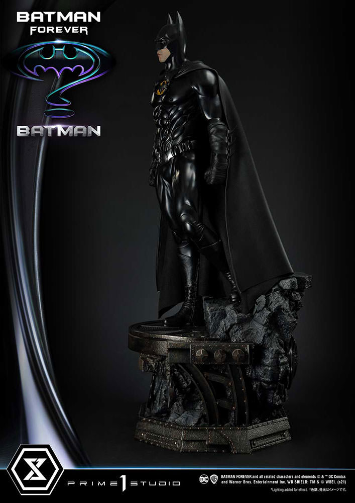 Batman 1:3 Scale Statue by Prime 1 Studio | Sideshow Collectibles