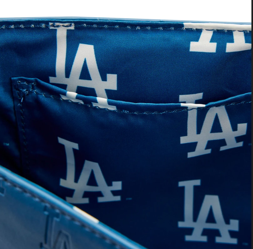 LOUNGEFLY MLB LA DODGERS SEAM CROSS BODY BAG NEW!!