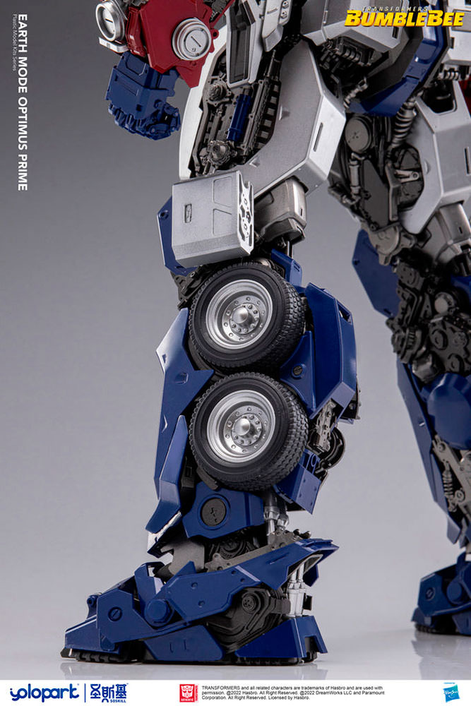 Earth Mode Optimus Prime- Prototype Shown
