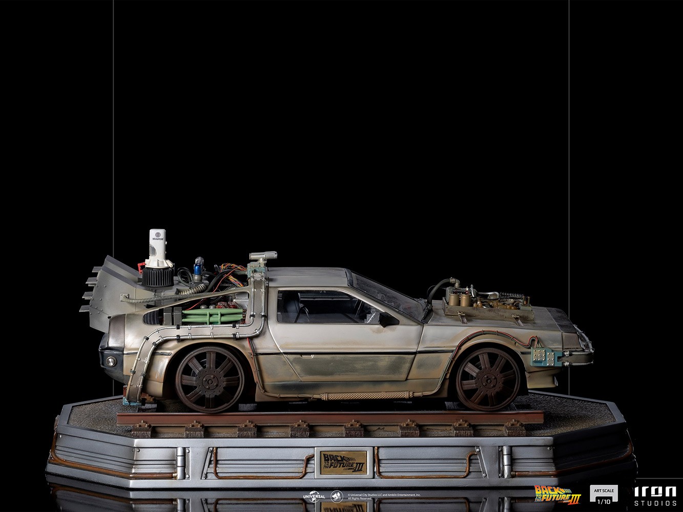 DeLorean III- Prototype Shown