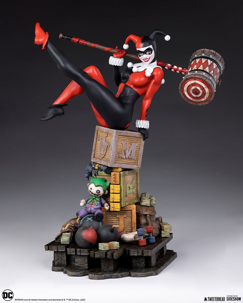 Harley Quinn Exclusive Edition (Prototype Shown) View 20