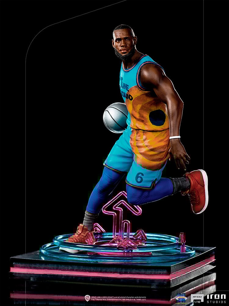 LeBron James 1 10 Scale Statue by Iron Studios Sideshow Collectibles