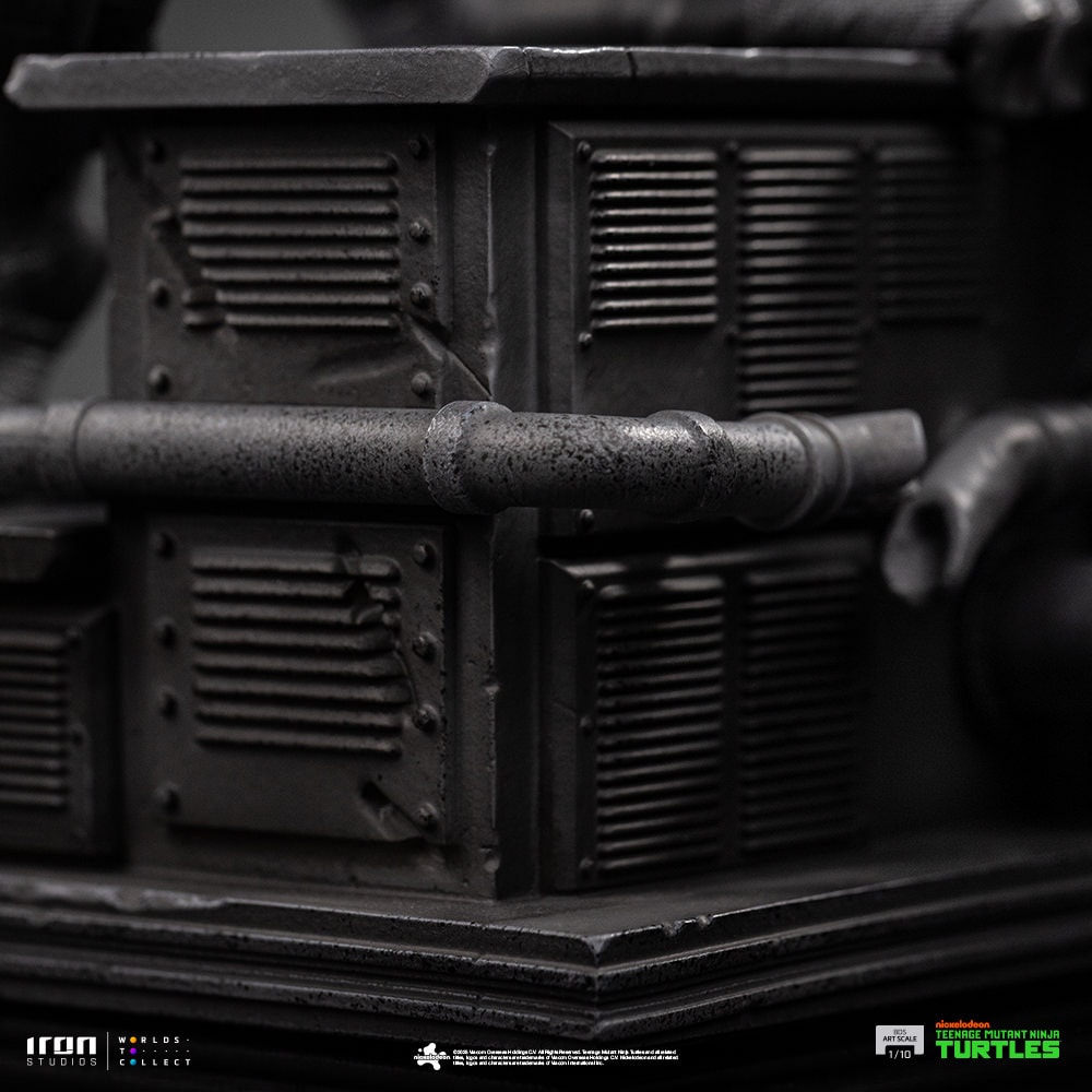 Teenage Mutant Ninja Turtles Donatello (Grayscale) 1:10 Scale Statue  Exclusive Edition (Prototype Shown) View 7