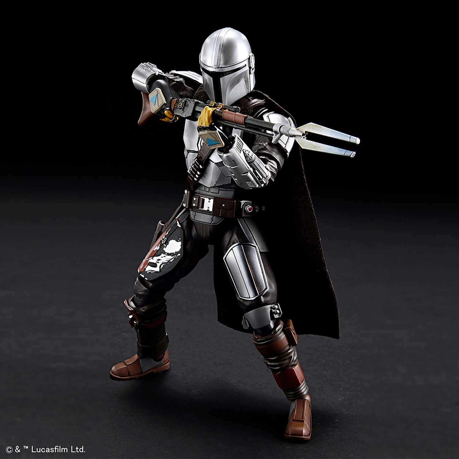 The Mandalorian Beskar Armor (Silver Coating Version) (Prototype Shown) View 3