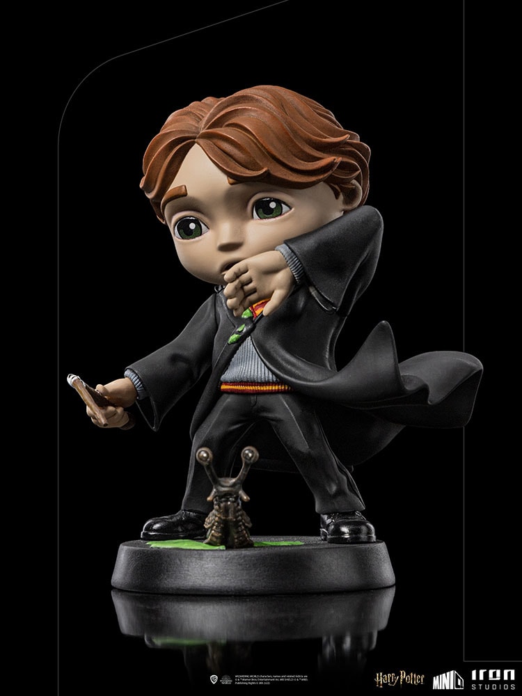 Ron Weasley with Broken Wand Mini Co.
