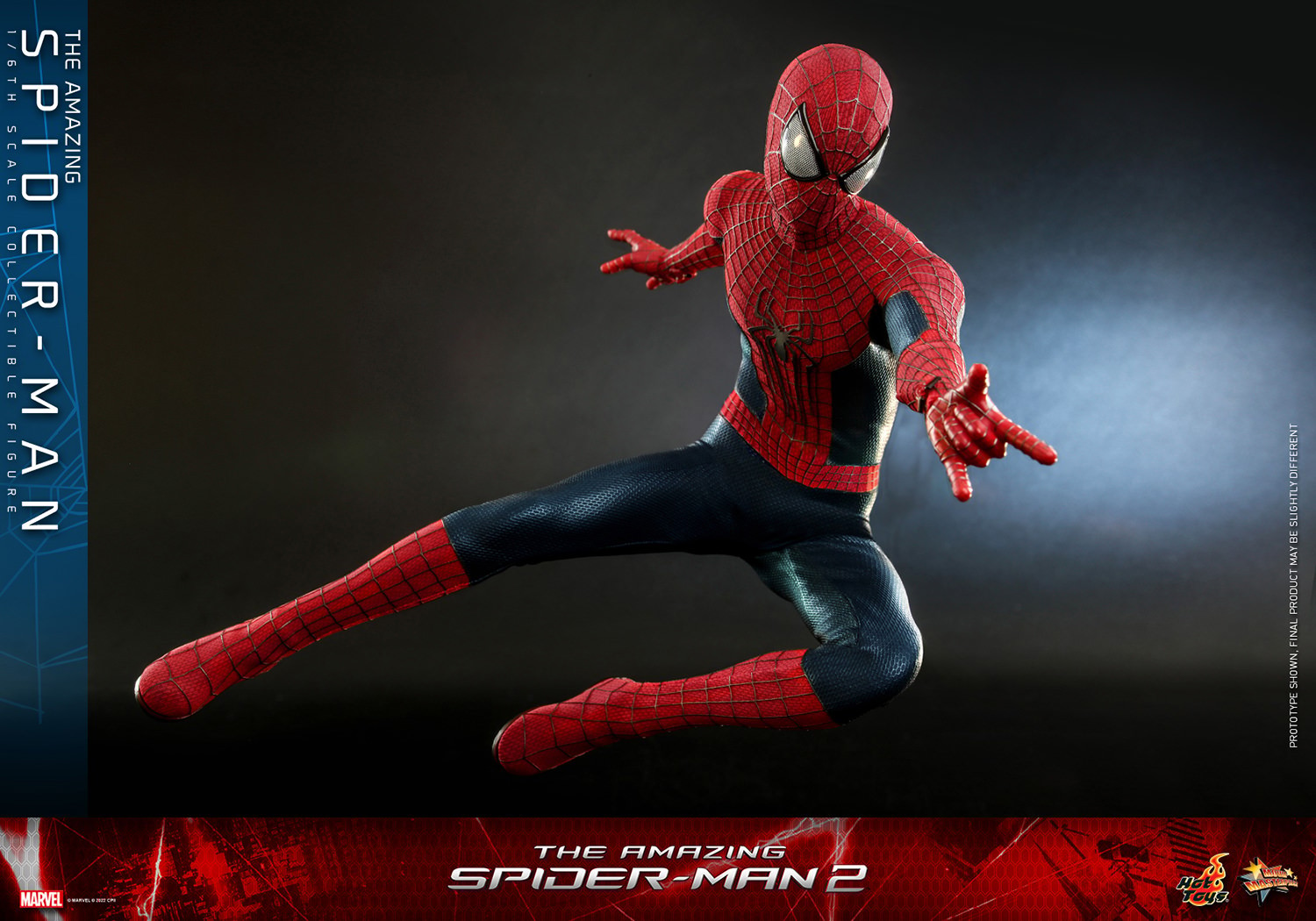 The Amazing Spider-Man Sixth Scale Figure by Hot Toys