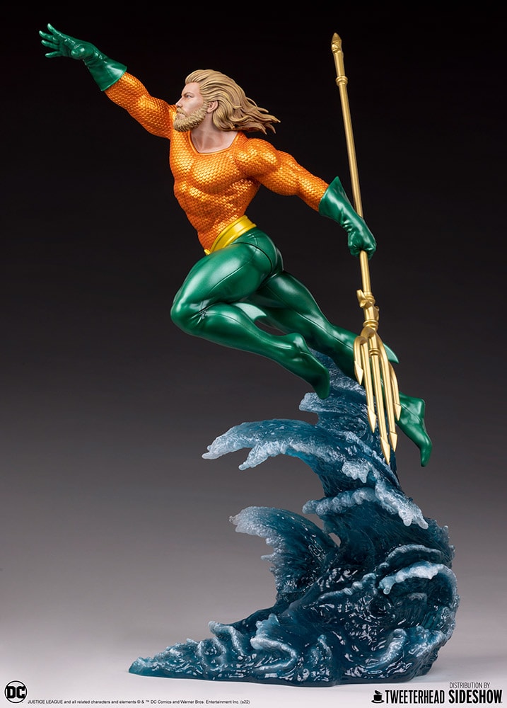 Aquaman (Prototype Shown) View 19