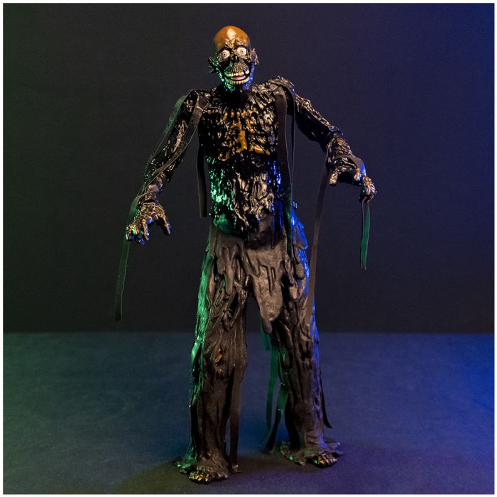 Tarman Sixth Scale Figure by Trick or Treat Studios. Sideshow