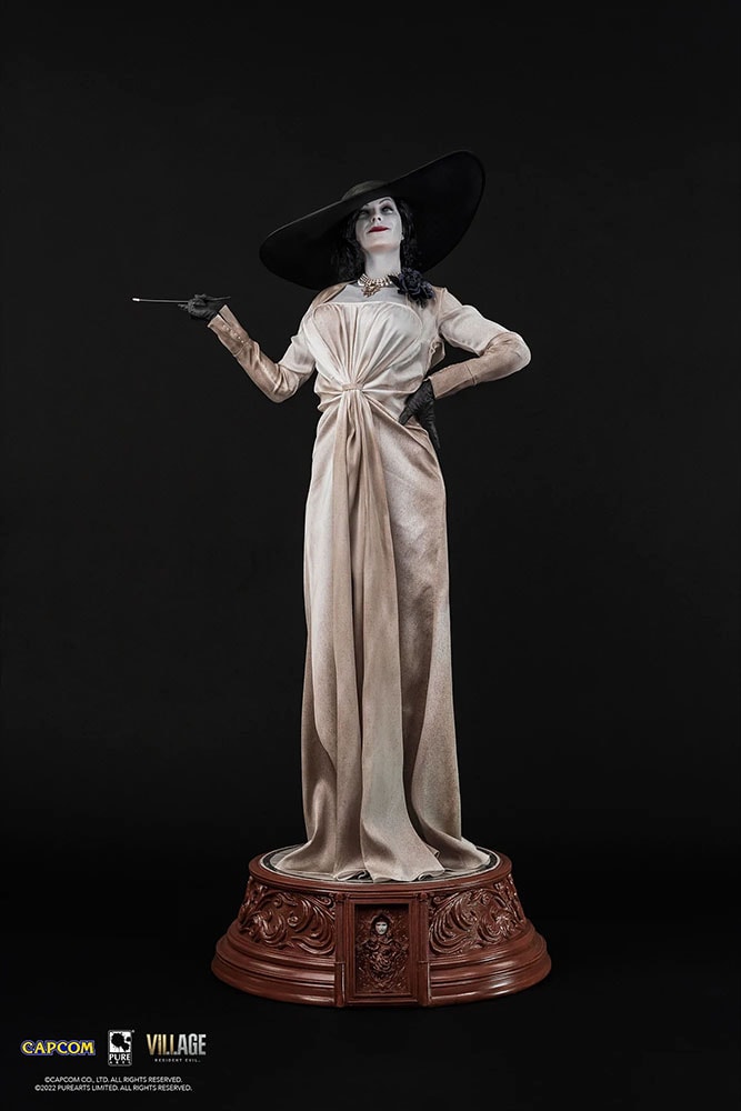 Lady Dimitrescu (Prototype Shown) View 10