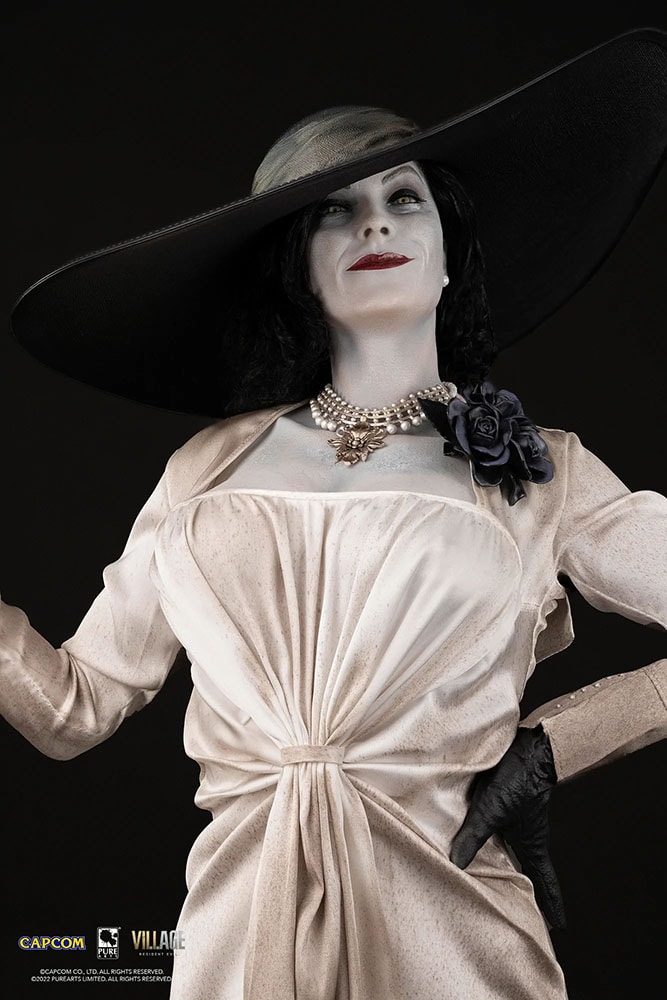 Lady Dimitrescu (Prototype Shown) View 1