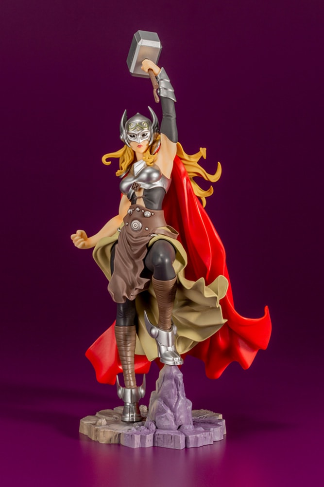 Thor (Jane Foster) Bishoujo- Prototype Shown