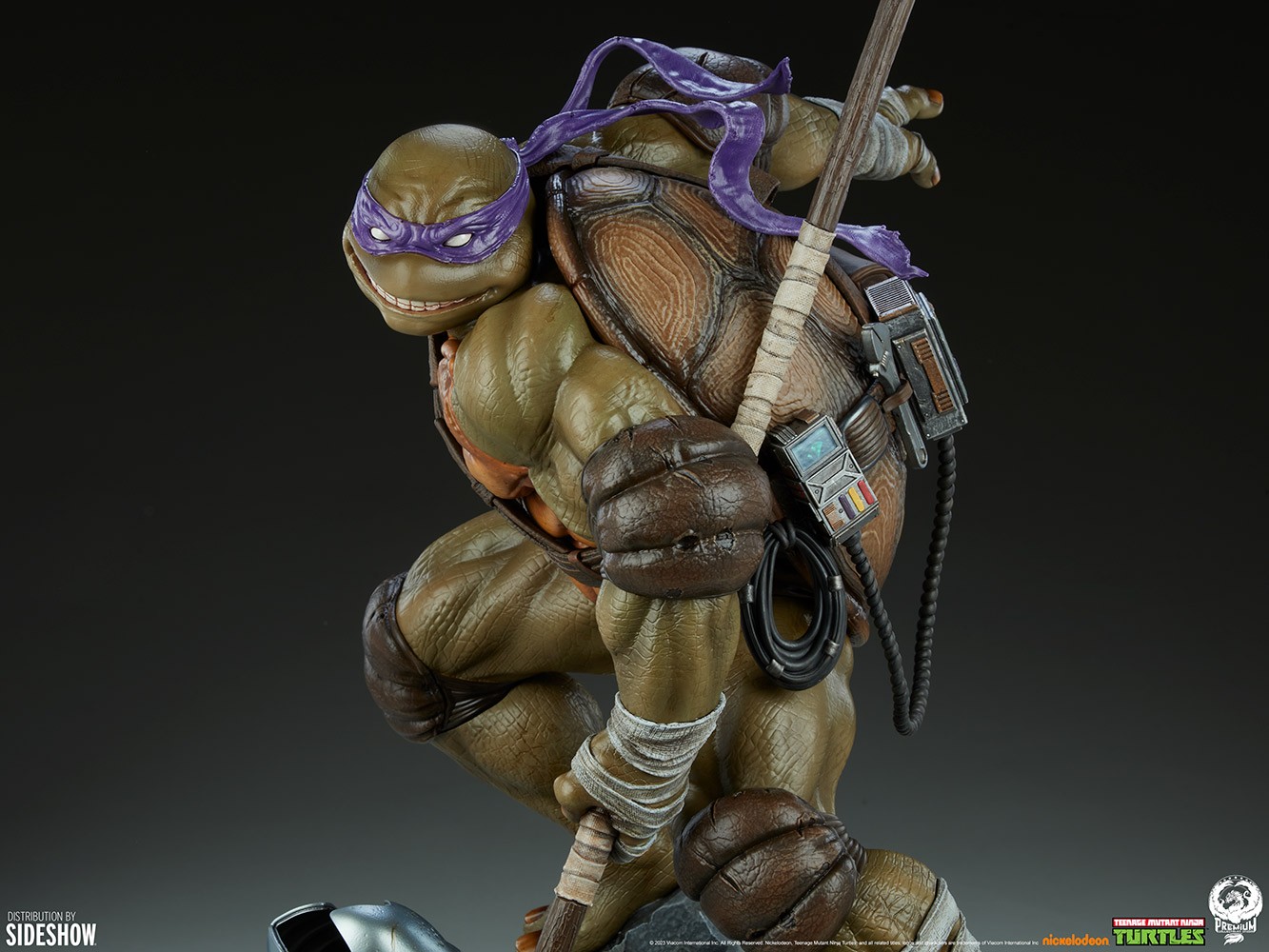 Teenage Mutant Ninja Turtles (Donatello) Life Size Statue