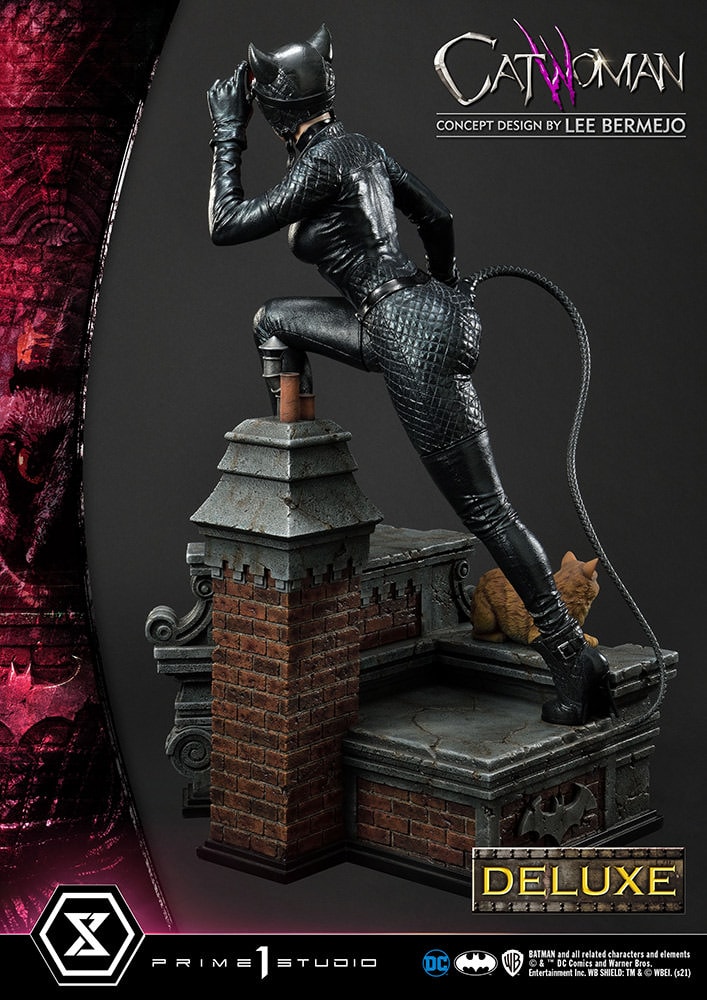 Catwoman (Deluxe Version)