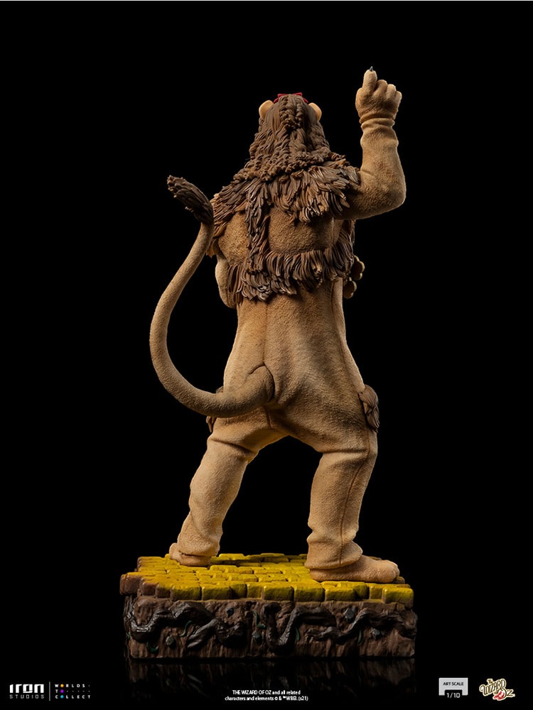 Cowardly Lion Collector Edition - Prototype Shown
