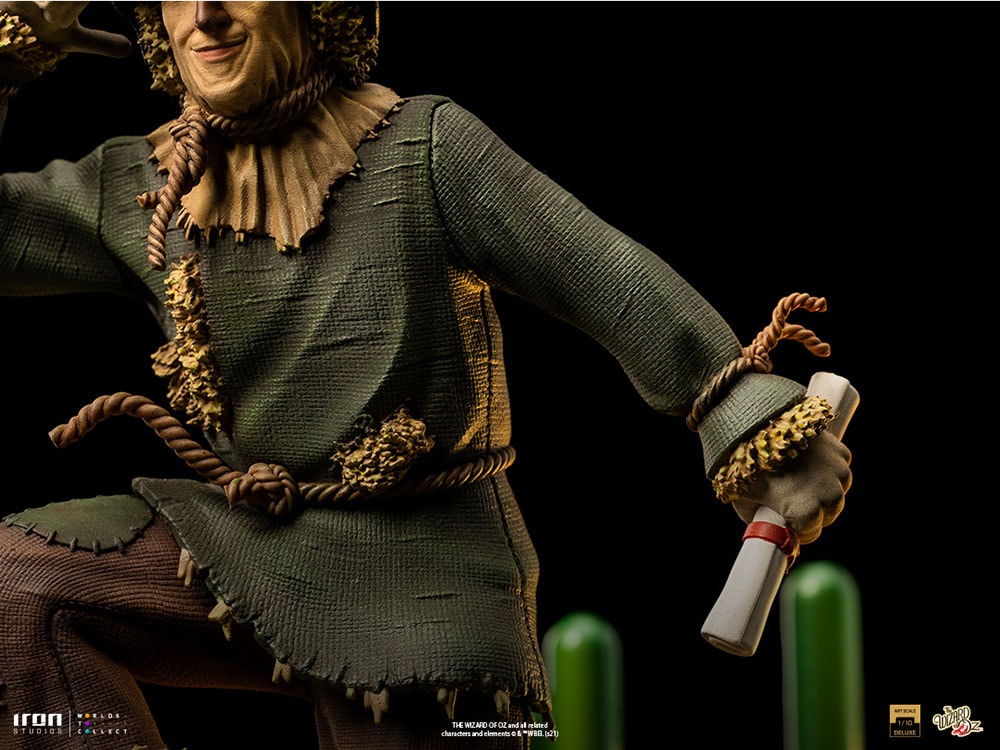 Scarecrow Deluxe