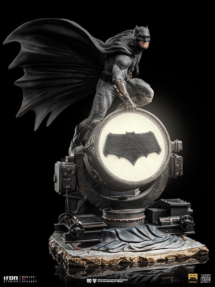 Batman on Batsignal Deluxe