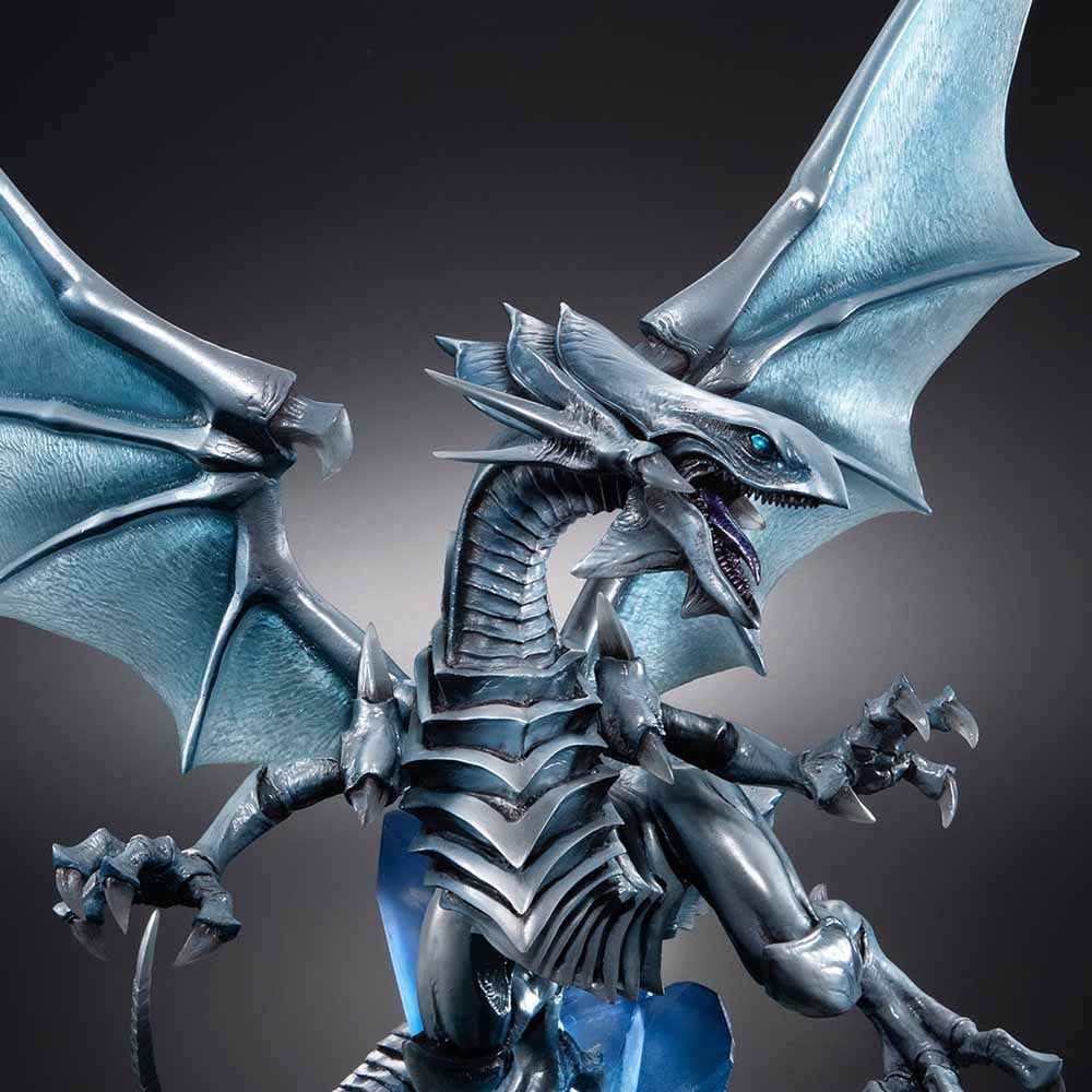 Blue-Eyes White Dragon (Holographic Edition) (Prototype Shown) View 1