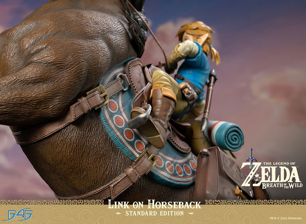 Statue Link on Horseback (Zelda) 1/4 Standard - First 4 Figures - Galaxy Pop