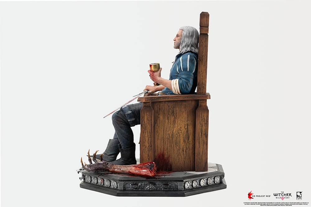The Witcher 3: Wild Hunt Geralt Sixth Scale Figure  (Prototype Shown) View 7