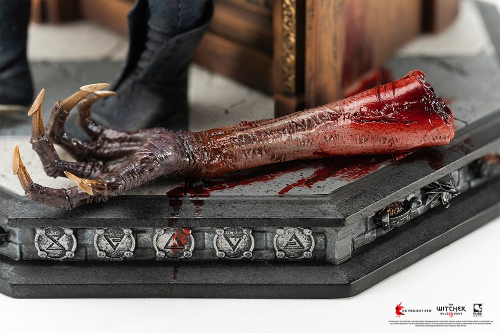 The Witcher 3: Wild Hunt Geralt Sixth Scale Figure  (Prototype Shown) View 15