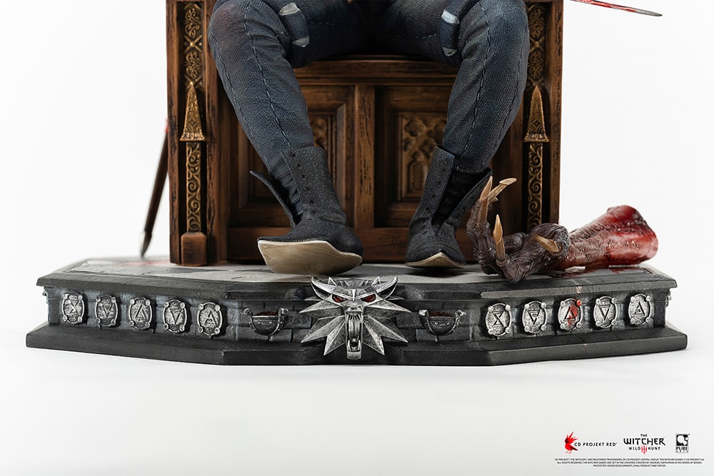 The Witcher 3: Wild Hunt Geralt Sixth Scale Figure  (Prototype Shown) View 21