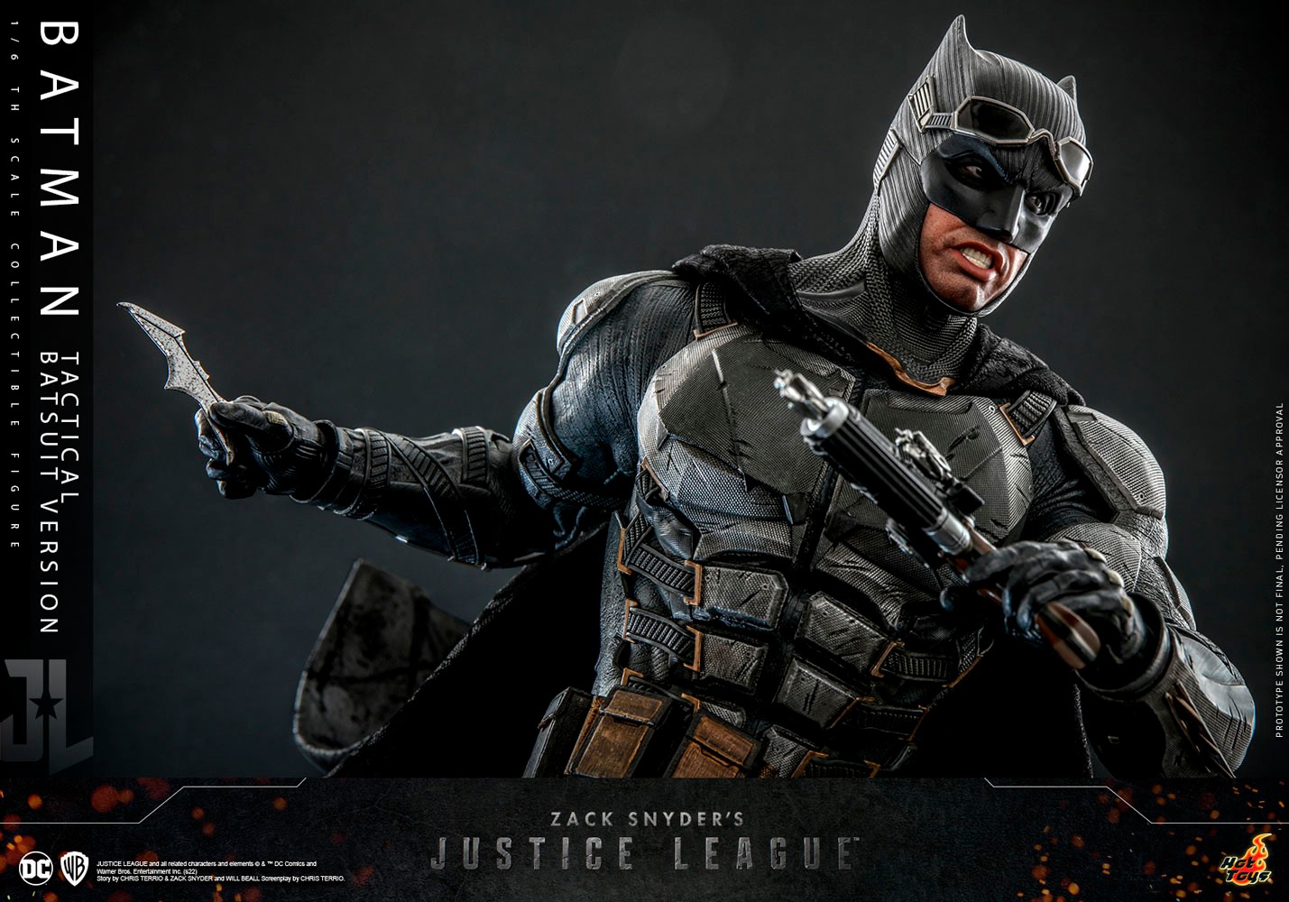 Batman (Tactical Batsuit Version) Sixth Scale Figure by Hot Toys | Sideshow  Collectibles