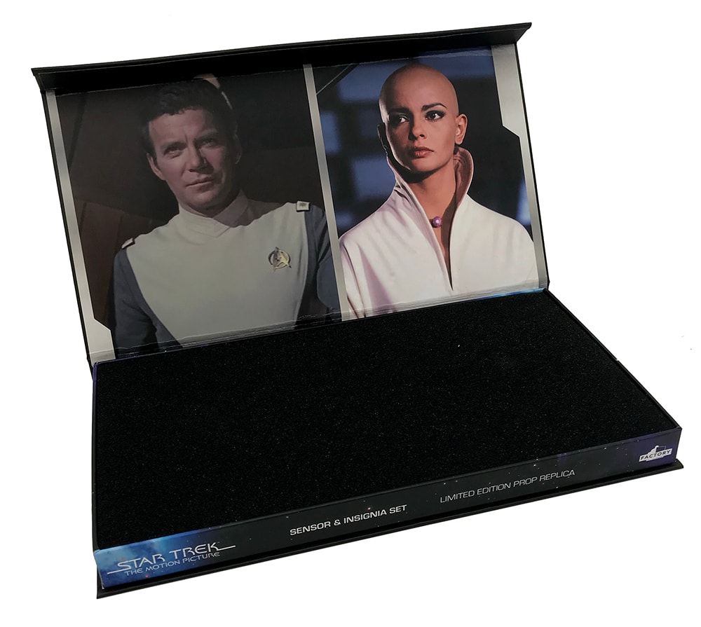 Ilia Sensor and Command Insignia Set (Prototype Shown) View 7