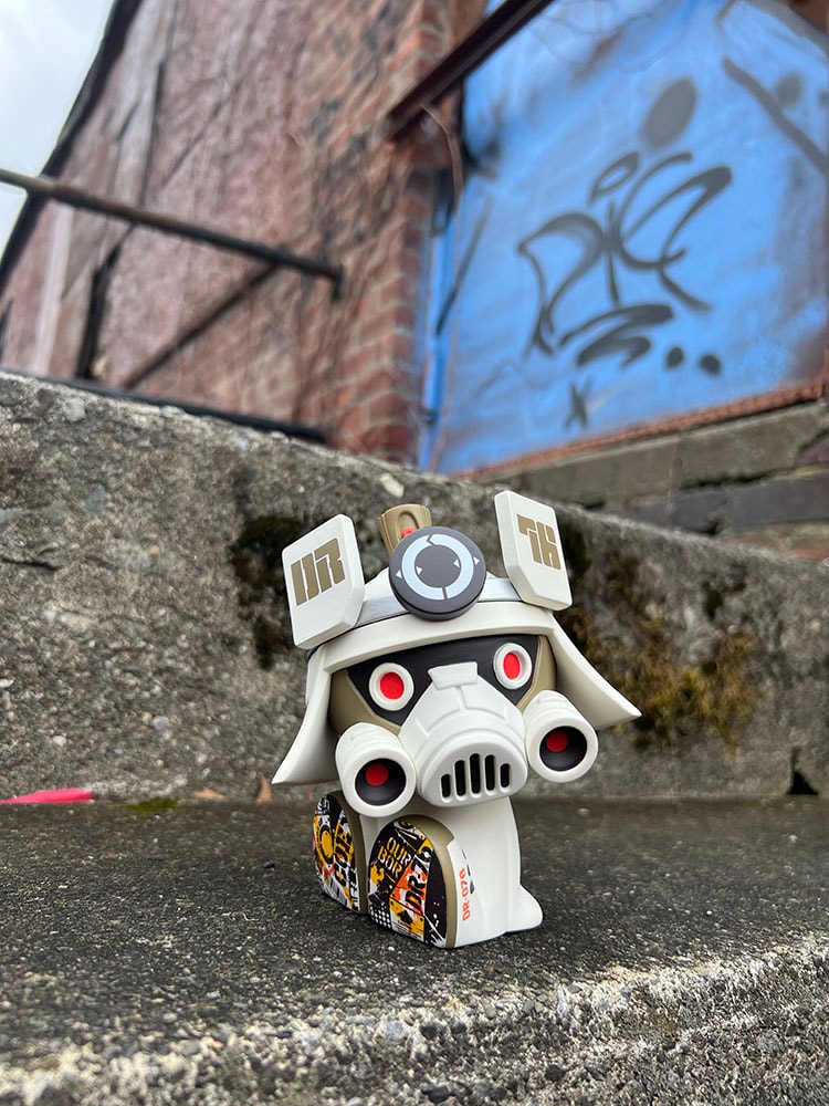 DR76 Phantom White 5oz Canbot