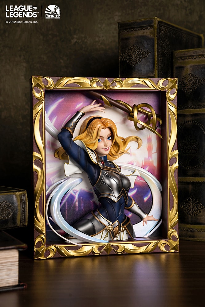 The Lady of Luminosity 3D Photo Frame- Prototype Shown