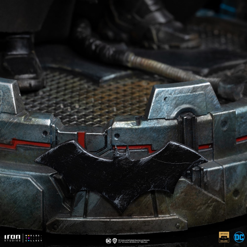 Batman Unleashed Deluxe