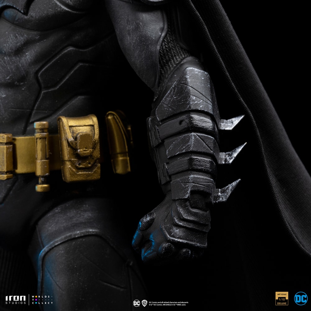 Batman Unleashed Deluxe
