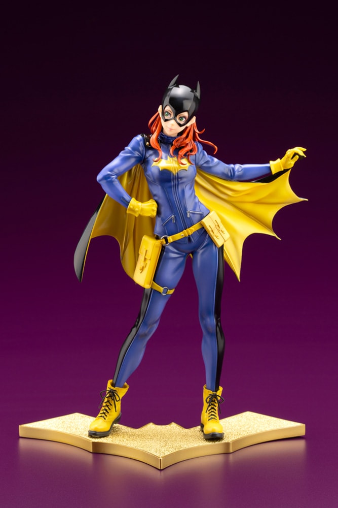 Batgirl (Barbara Gordon) Bishoujo (Prototype Shown) View 11