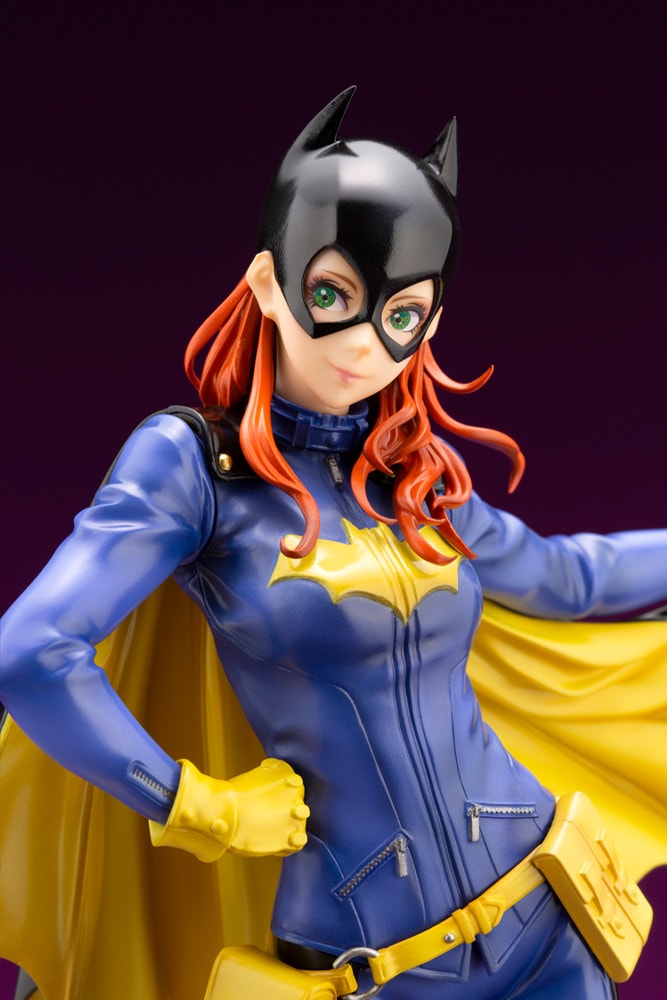 Batgirl (Barbara Gordon) Bishoujo (Prototype Shown) View 12
