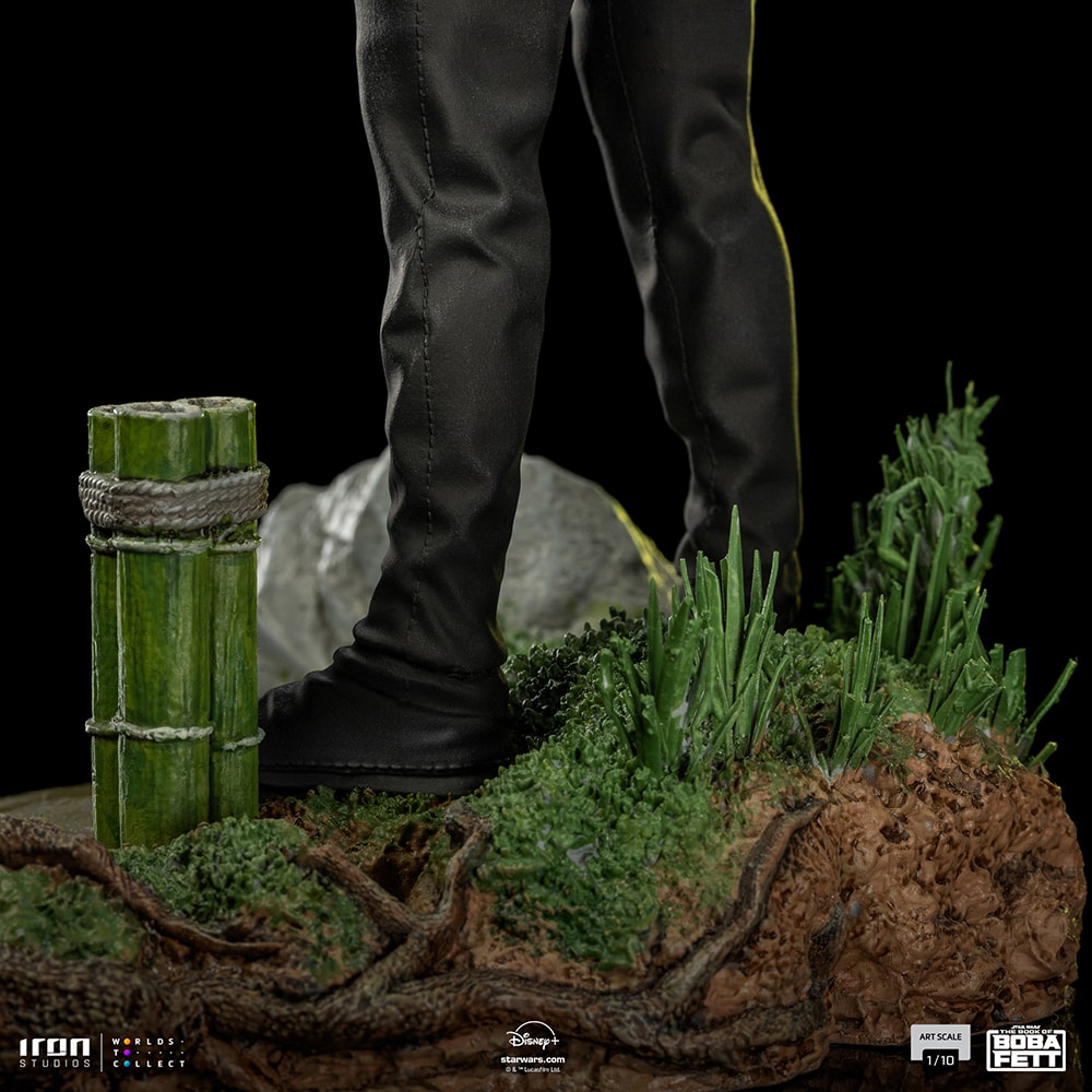 Luke Skywalker and Grogu Training (Prototype Shown) View 9