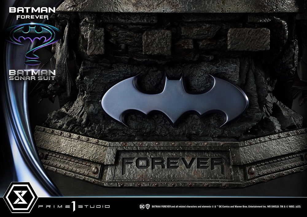 Batman Sonar Suit Collector Edition (Prototype Shown) View 17