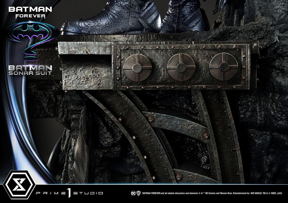 Batman Sonar Suit Collector Edition (Prototype Shown) View 20