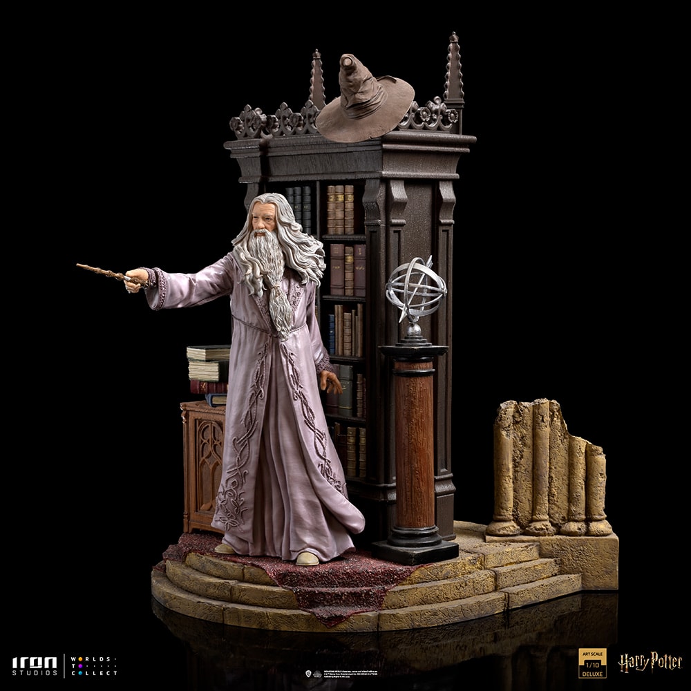 Albus Dumbledore Deluxe (Prototype Shown) View 3