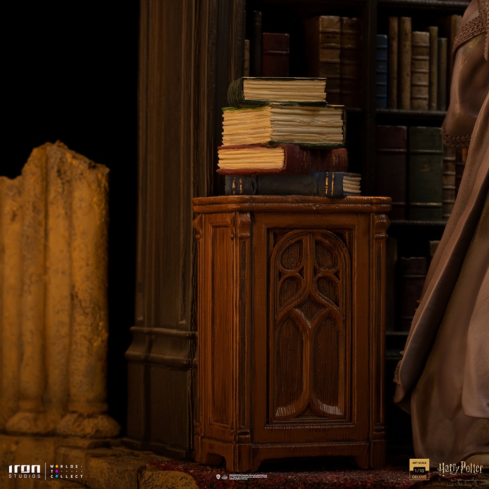 Albus Dumbledore Deluxe (Prototype Shown) View 8