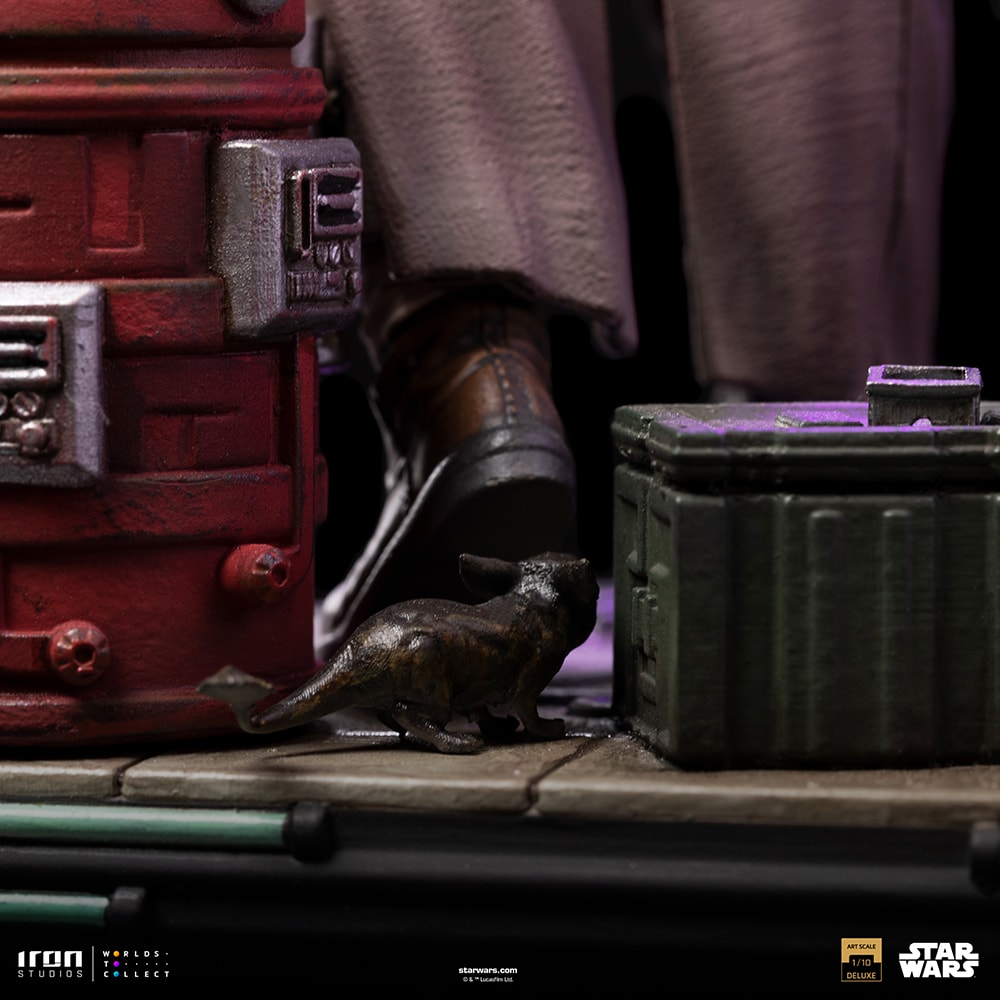 Obi-Wan and Young Leia Deluxe (Prototype Shown) View 10