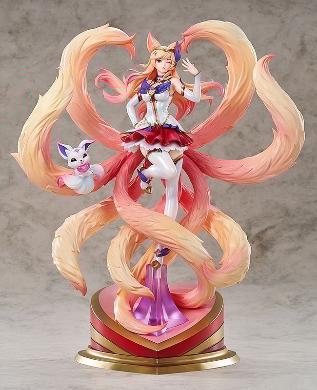Star Guardian Ahri- Prototype Shown