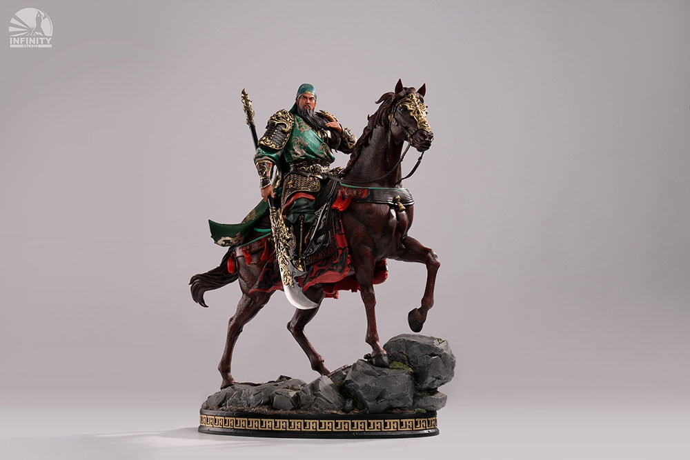 Blade-Wielding Guan Yu (Colored Version)