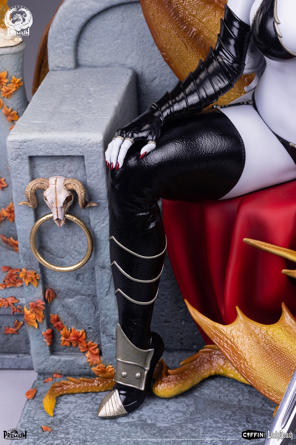 Lady Death Lady Death Deluxe Version Quarter Scale Statue  (Prototype Shown) View 11