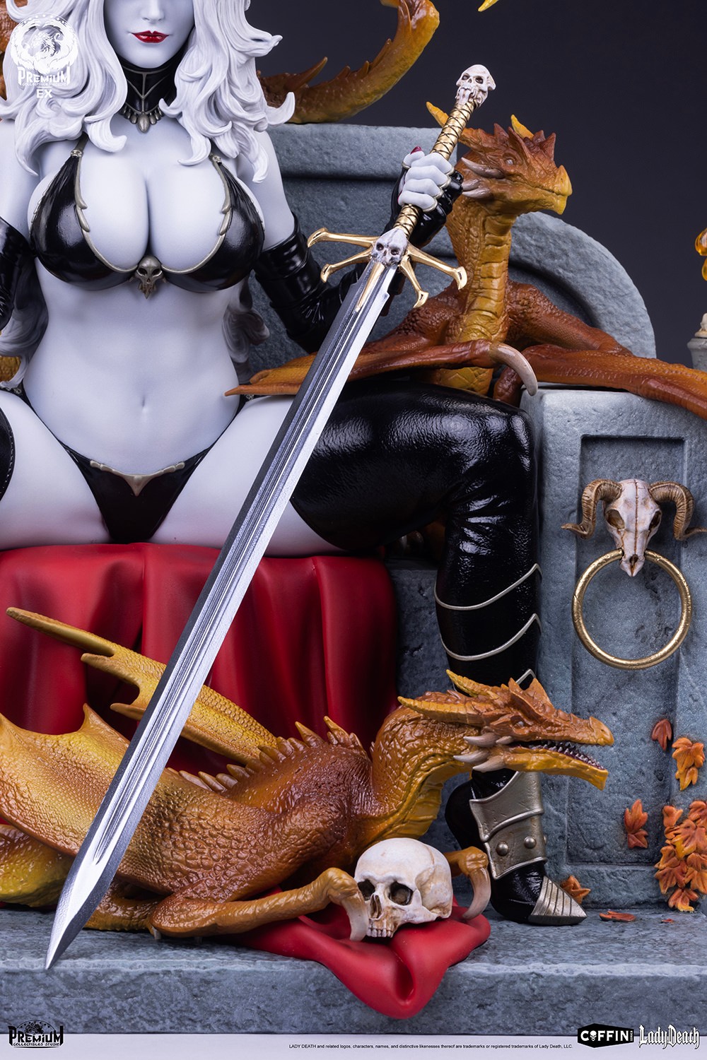 Lady Death Lady Death Deluxe Version Quarter Scale Statue  (Prototype Shown) View 12