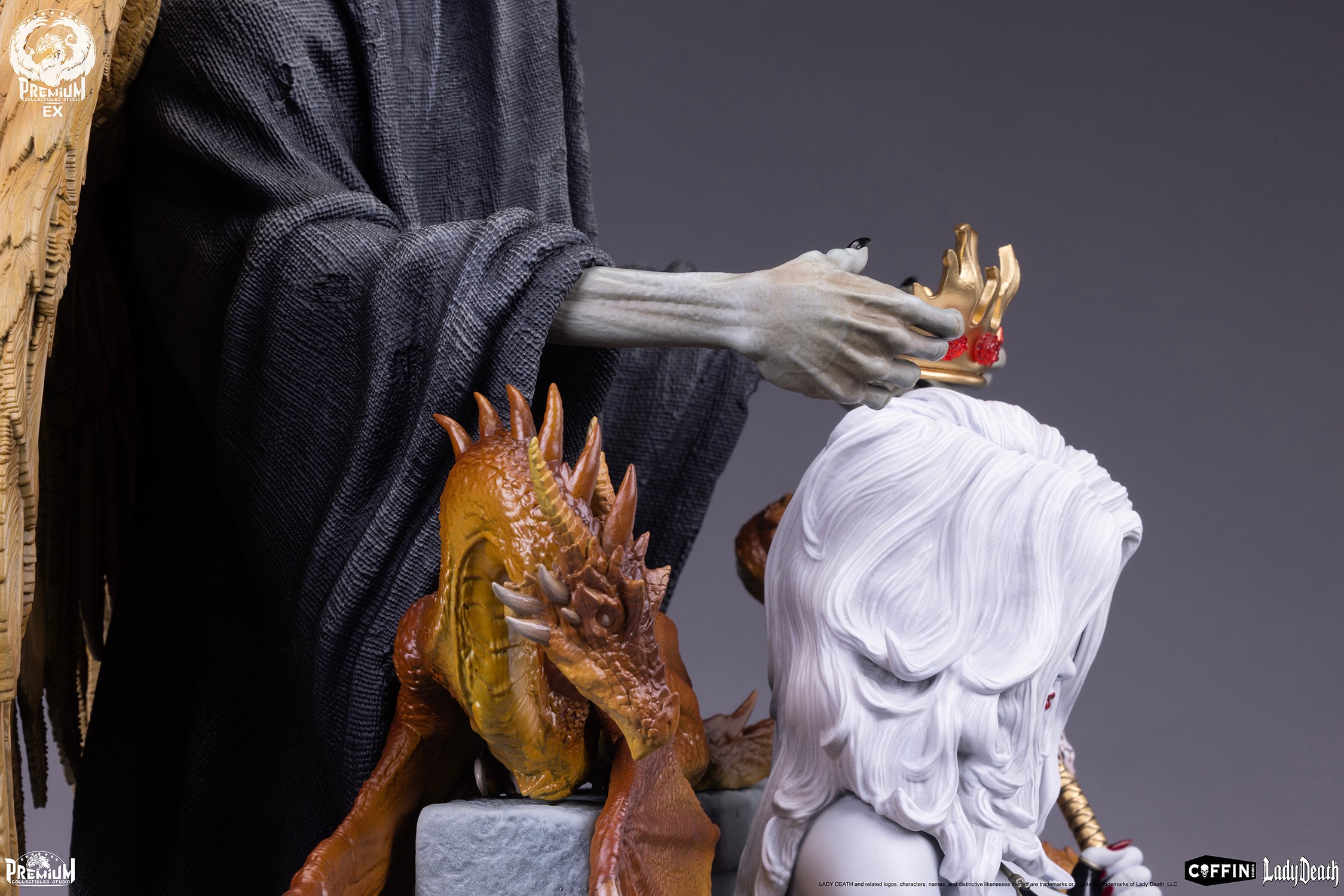 Lady Death Lady Death Deluxe Version Quarter Scale Statue  (Prototype Shown) View 15