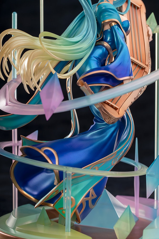 Maven of the Strings Sona