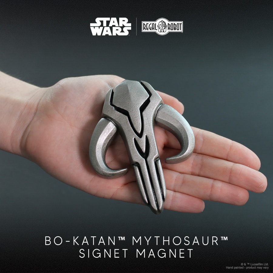 Bo-Katan Mythosaur Signet Magnet View 2